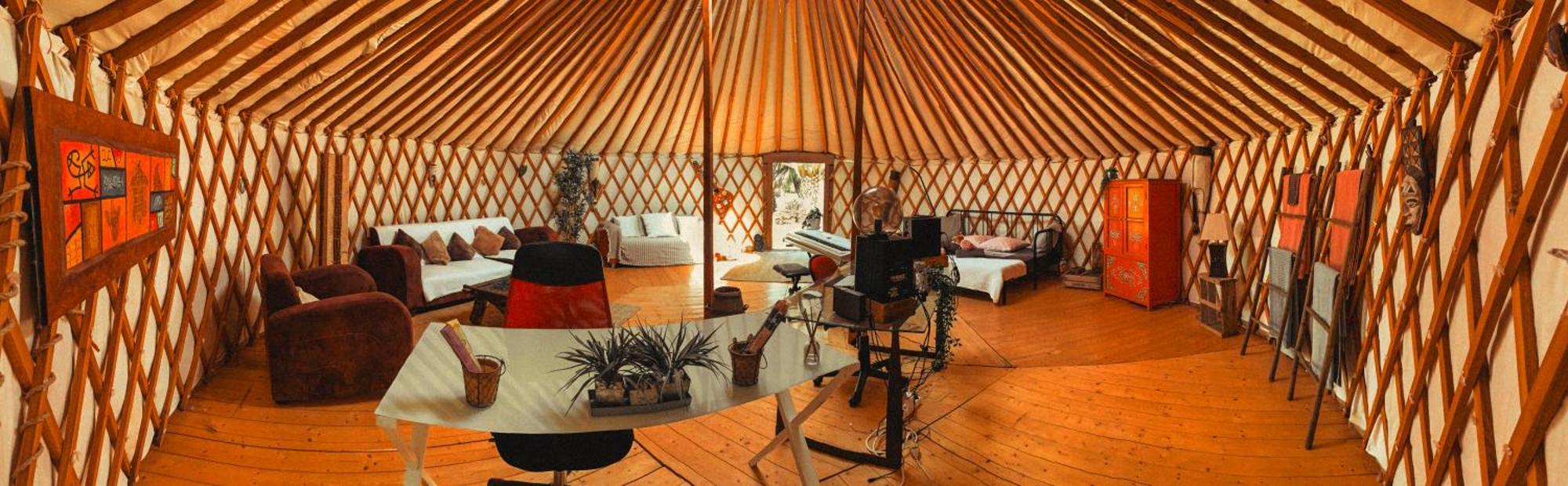 Luxury tent Yourte Jardin Exotique Piscine Hyeres
